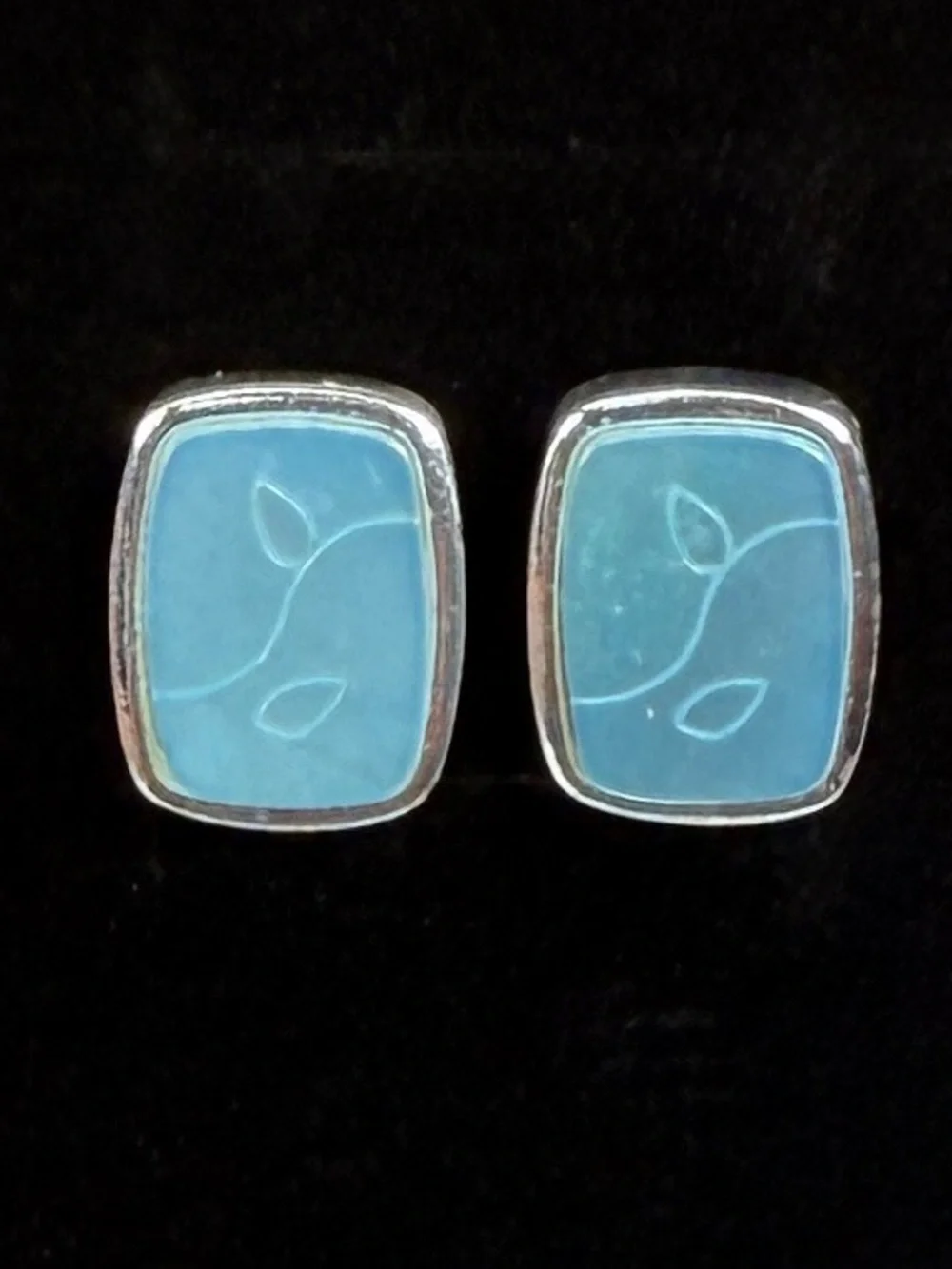 Silvertone and blue vintage clip on earrings